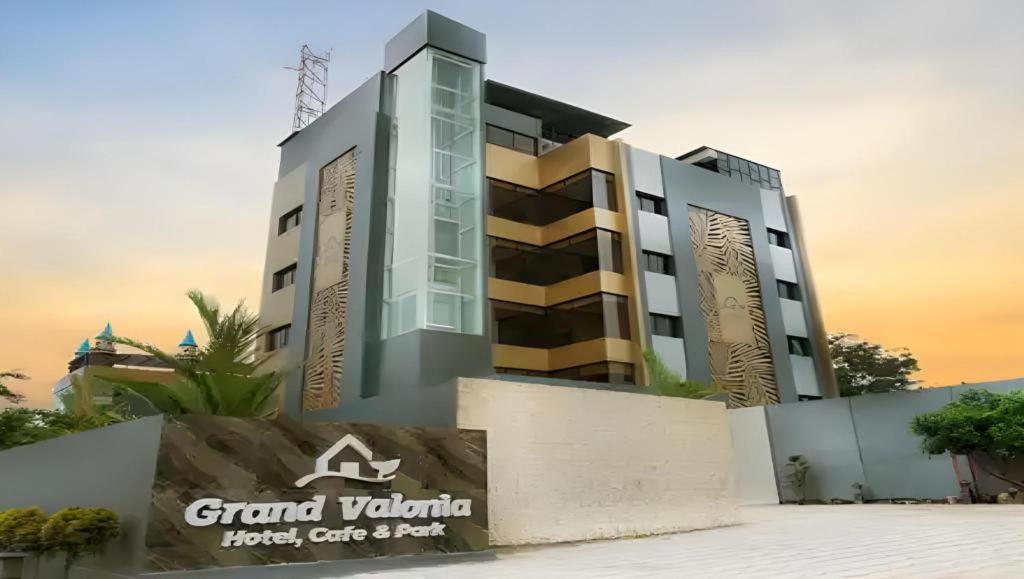 Grand Valonia 호텔 젬벨 외부 사진